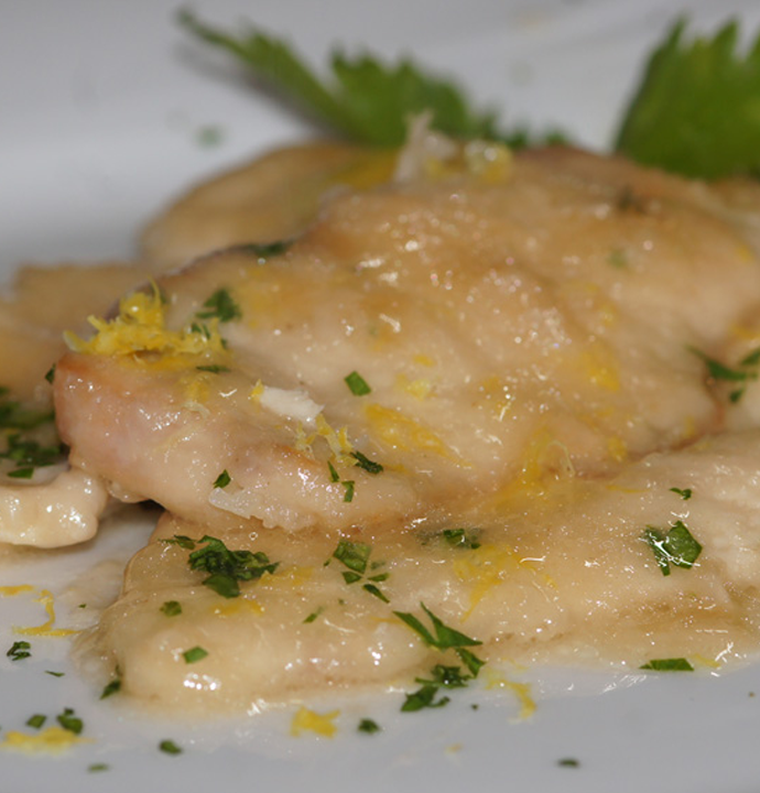 Scaloppine di Pollo al Limone e Salvia