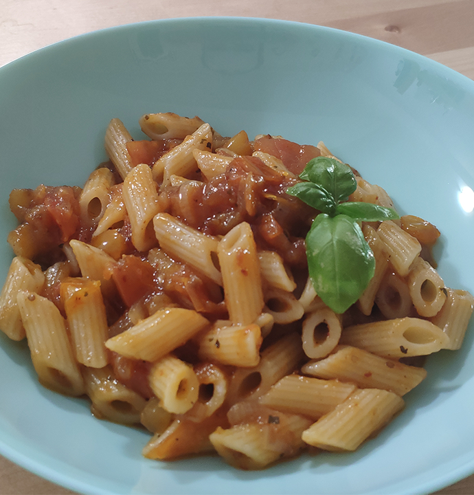 Pasta al sugo di pomodorini giallo/rossi